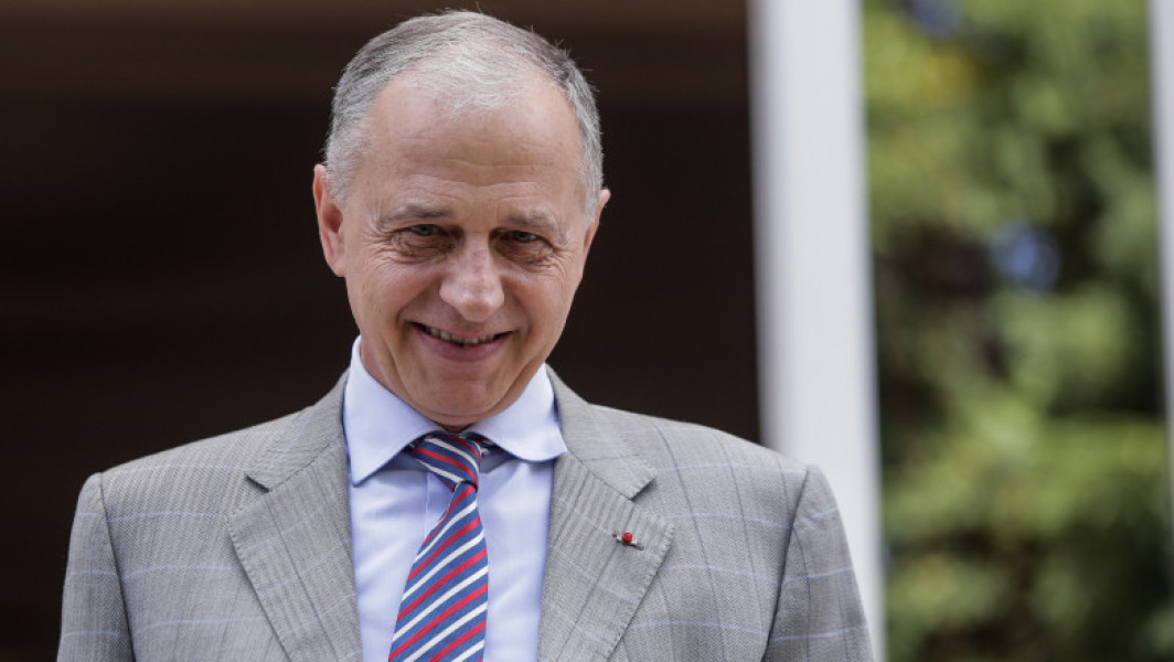 PSD și PNL Exclud Opțiunea Independentă pentru Prezidențiale: Geoană poate Candida în PSD, Ciucă este Favorit