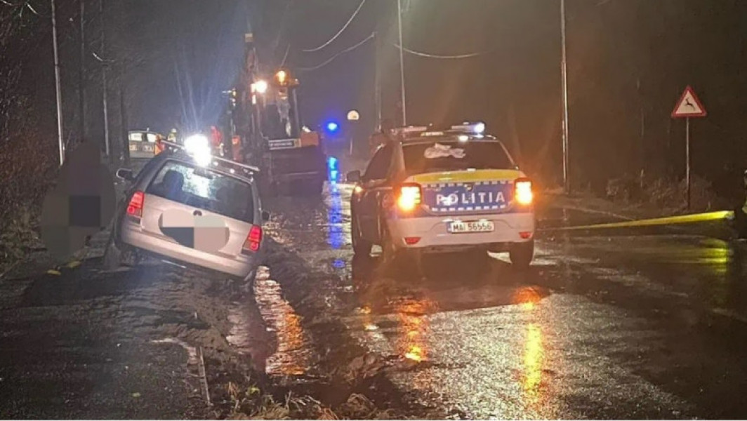 Agent de poliție local lovit în timp ce dirija traficul în zona cu risc de inundații în Sibiu