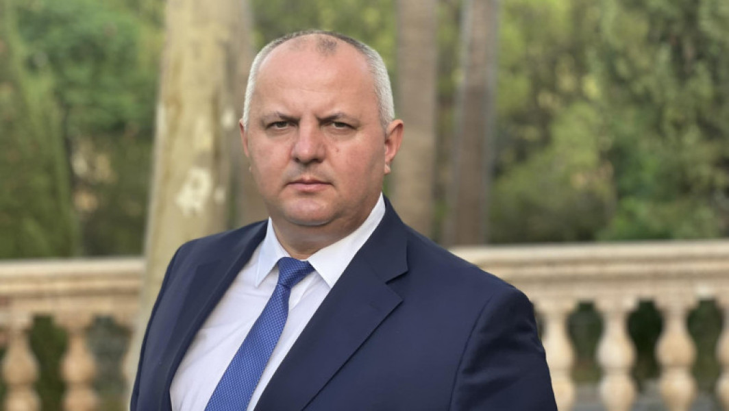 Patronul firmei din Cluj condamnat la închisoare pentru trafic de influenţă