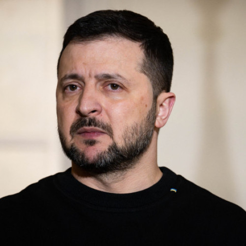 Retragerea trupelor ucrainene din Avdiivka, o decizie logică pentru a salva vieţile soldaţilor ucraineni
Zelenski explică necesitatea retragerii din Avdiivka pentru a proteja soldaţii ucraineni