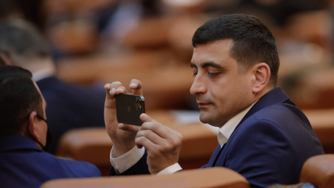 Planul de unire al lui Simion, acuzat de destabilizarea R. Moldova: "Este echivalent cu o amenințare", afirmă Președintele AUR și liderul protestelor din Chișinău
