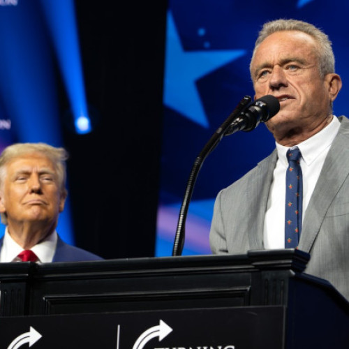 Trump își exprimă sprijinul pentru Kennedy Jr. în plină dispută despre vaccinuri