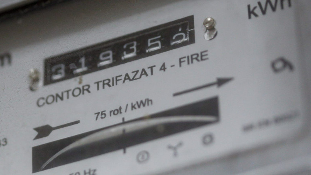 Ministrul energiei, Bogdan Ivan, anunță reduceri la tarifele energiei electrice