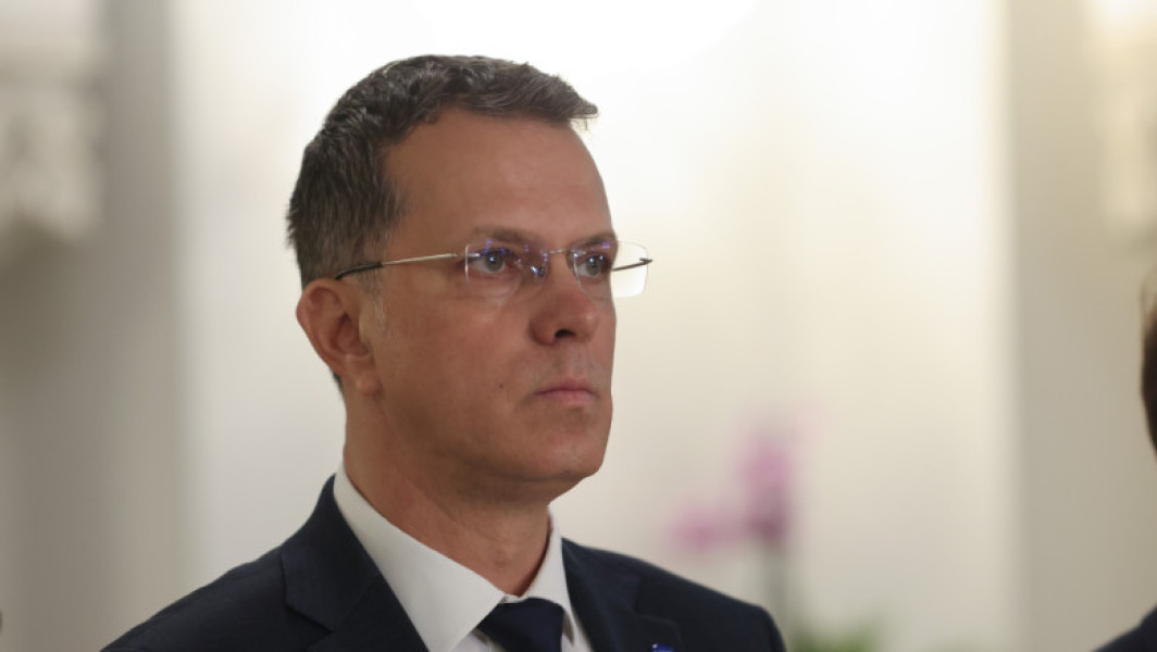 Un fost şef SIS moldovean, acuzat de trădare, ridicat de DIICOT