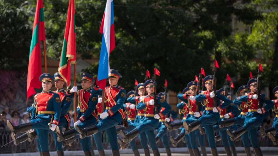 Opozantul transnistrean accusează Moscova că ar fi dat directivă de a organiza congresul cărtii din Transnistria care va avea loc pe 28 aşa zişi şcoală deputaţi ceiciv.
