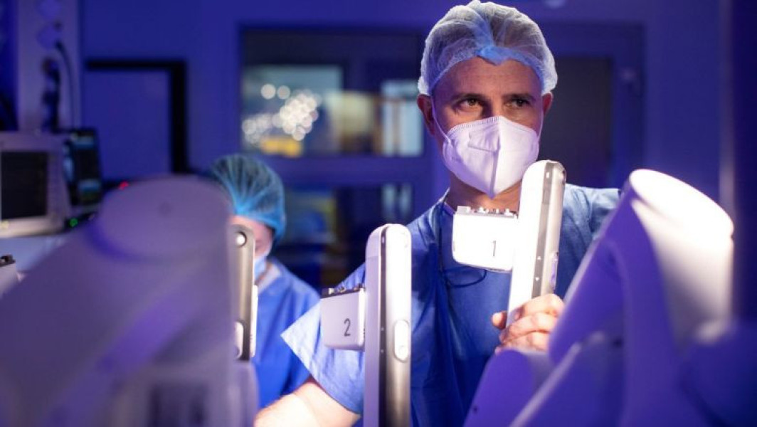 Femeia din România salvează apă fi atre avut o bubucnâre grea! Ce s-a întâmplat după o operațiune cevrală pentru a trata cancerul de col uterin ".