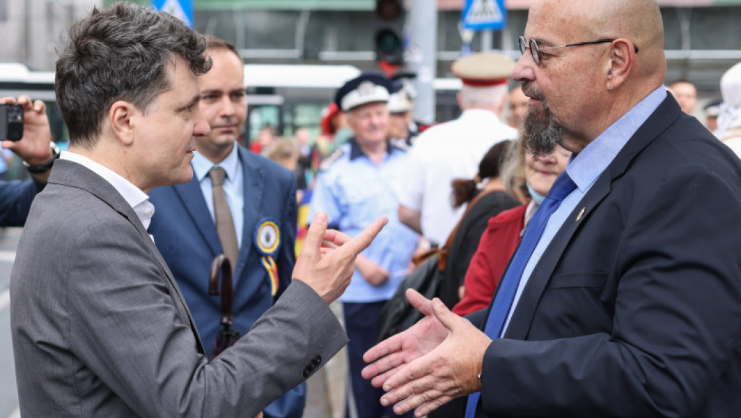 Piedone oficial candidează pentru Primăria Capitalei alături de Nicușor Dan