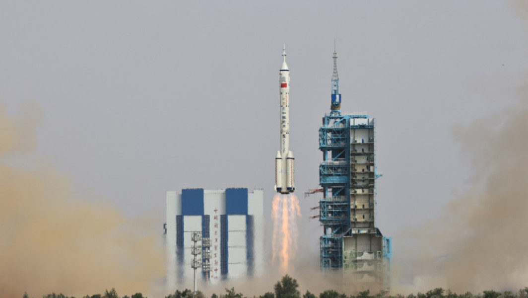 China dezvăluie nume navei spațiale pentru misiunea lunară în 2030
