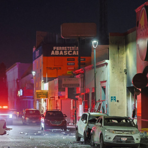 Explozie și incendiu la un centru comercial din Mexic soldate cu 23 de morți