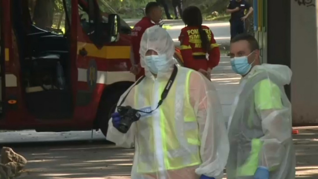 Elevul care a comis atacul în Grădina Botanică din Craiova și a omorât o tânără și a rănit grav un bărbat a mărturisit că nu suporta să vadă oameni fericiți" - Declarații șocante în instanță de la procesul adolescentului acuzat de crimă.