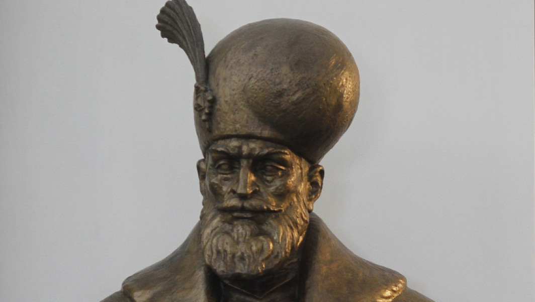 Statuia lui Mihai Viteazul din Zalău, proiect controversat de un milion de euro, aprobat de Consiliul Local. Critici argumentate pentru o parcare mai utilă decât un monument