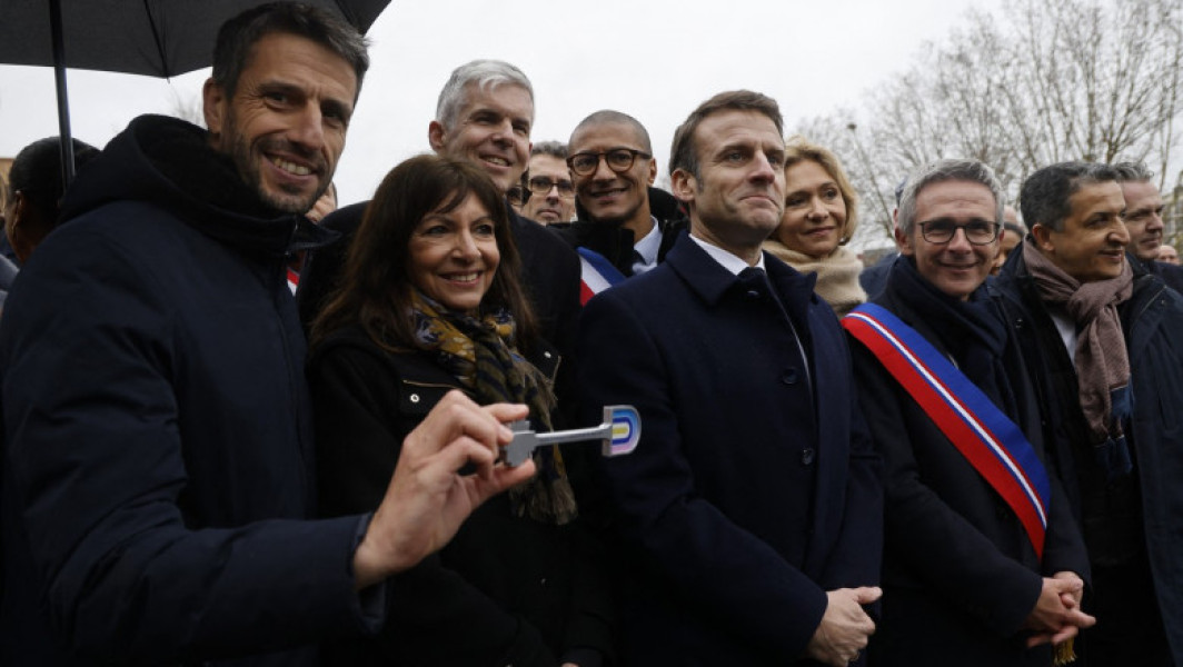Inaugurarea Satului Olimpic din Paris de către Emmanuel Macron, cu un buget de 2 miliarde de euro