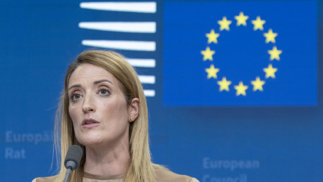News - "Preşedinta PE, impresionată de R. Moldova şi spune că UE susţine lupta poporului ucrainean pentru drepturile, libertăţile şi valorile europene