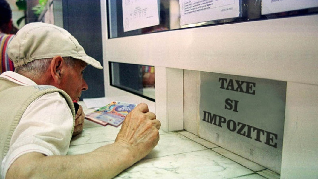 Angajat din primărie, acuzat că a cheltuit toți banii încasați de la localnici pe interesul său personal în ultimii 6 ani