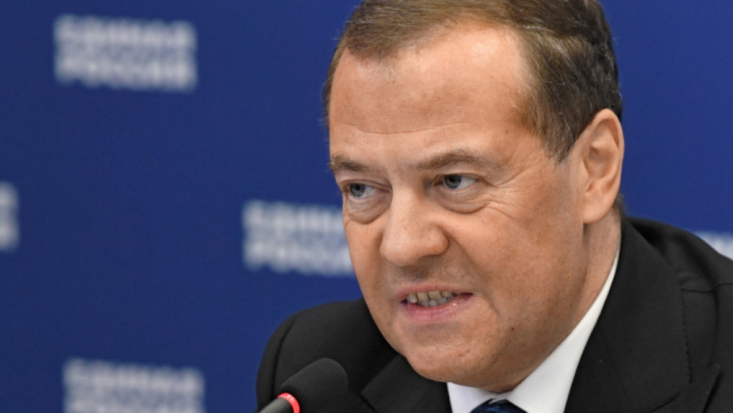 Fota critică afirmațiile lui Medvedev la adresa identității naționale a românilor
