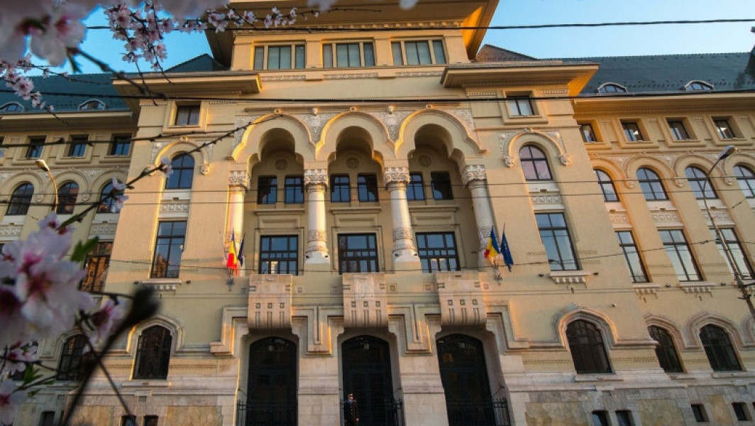 Procurorii DNA au ridicat documente de la Primăria Bucureşti într-un dosar penal