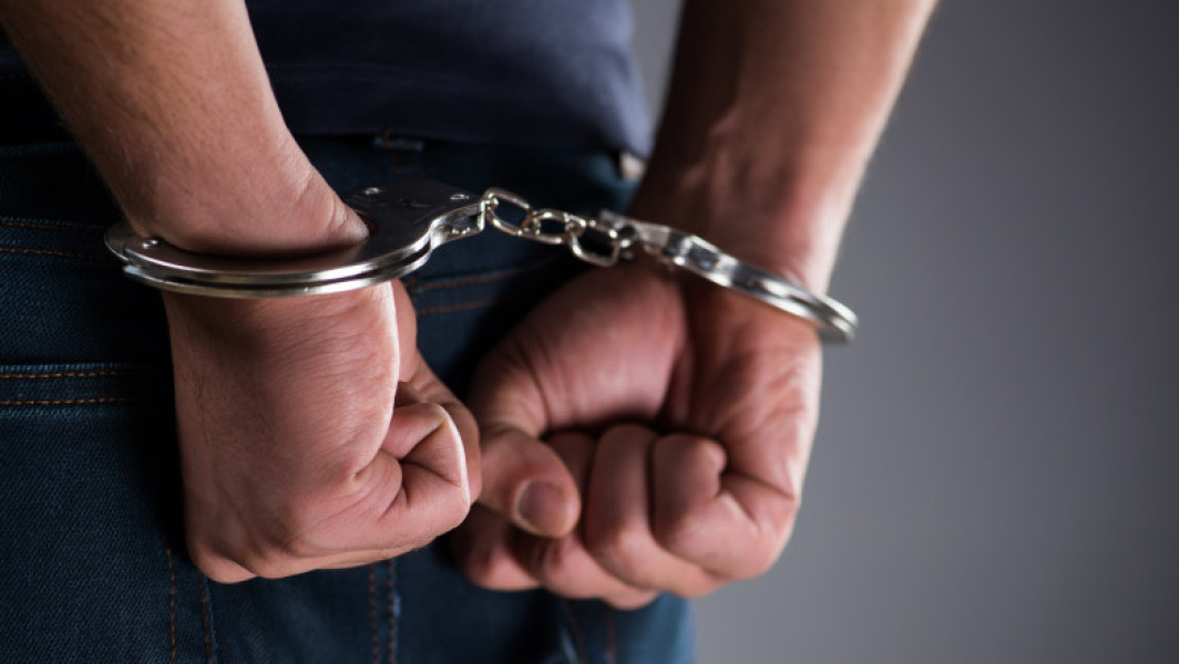 Un tânăr de 22 de ani a agresat mortal bunicul și a fost prins de poliție în Zalău
