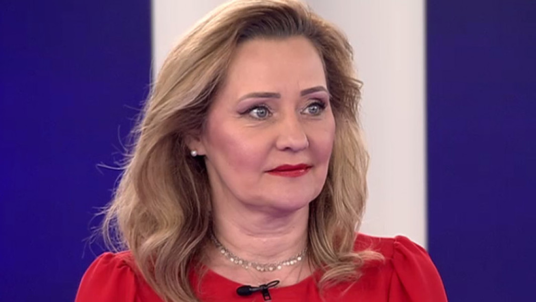 Primarul Câmpulungului, Elena Lasconi, acuză PNL-ul și PSD-ul de corupție și își exprimă susținerea pentru prezidențiabilul USR Cătălin Drulă