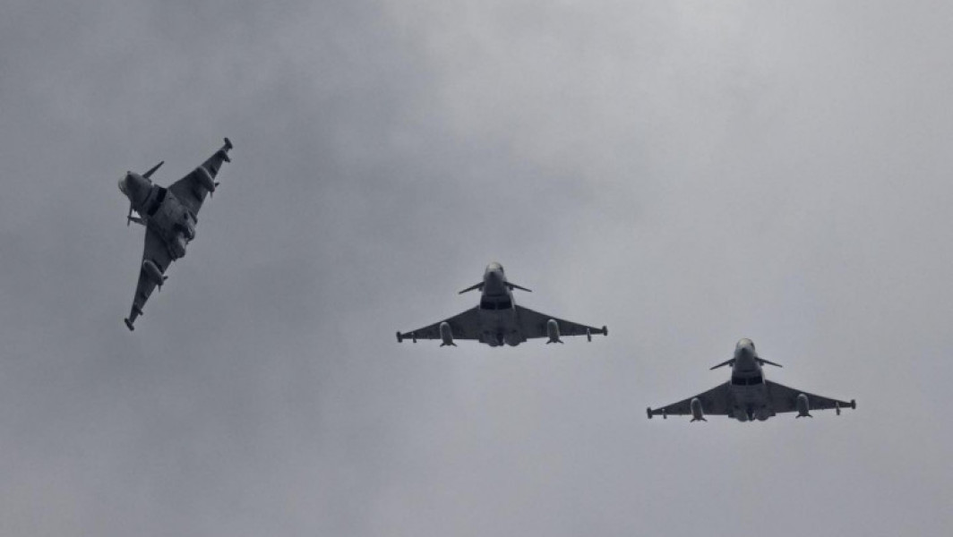 Avioane Eurofighter Typhoon au aterizat la Baza Mihail Kogălniceanu pentru misiuni de Poliție Aeriană în următoarele 4 luni