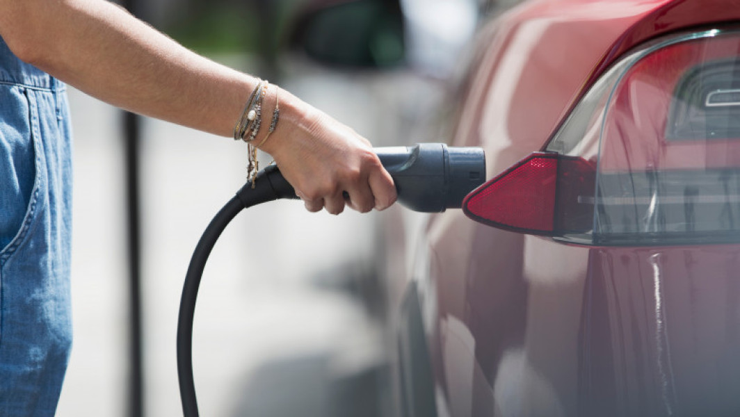 Exclusiv Guvernul va renunța treptat la programul Rabla Clasic. Fechet: Vrem să putem plăti o parte din leasing pentru mașini electrice