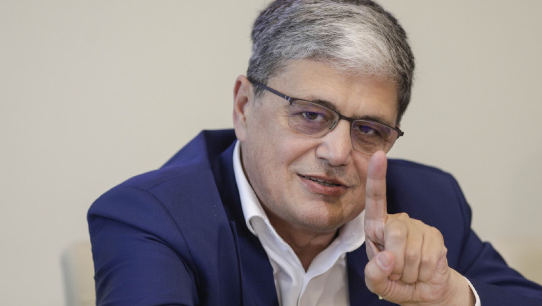 Ministerul Finanțelor Prezintă Prelungirea Perioadei Fără Sancțiuni pentru Utilizatorii Necomerciali ai e-Facturilor, în Urma Propunerilor Mediului de Afaceri. Marcel Boloș: Să Ne Adaptăm la Noile Reglementări!