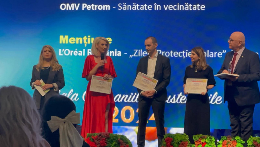 Grupul Digi primește încă o recunoaștere pentru campania "Avem același sânge" la Gala Romanian CSR Awards, în urma gestului de umanitate al celor peste 4.500 de români care s-au alăturat proiectului. Carla Tănasie: "Mulțumesc pentru premiu și încurajări, trebuie să continuăm să susținem reforma sistemului de transfuzie