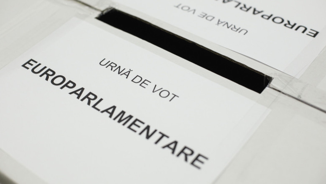 O treime din candidaţi la alegerile europarlamentare sunt femei. Cine sunt acestea şi cum sunt repartizate în partide?