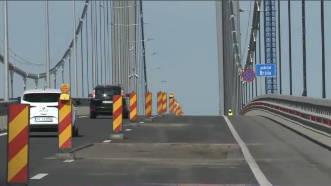 "Golden Gate de România" are din nou probleme. Pe podul de la Brăila se face a treia asfaltare în doar nouă luni de la inaugurare