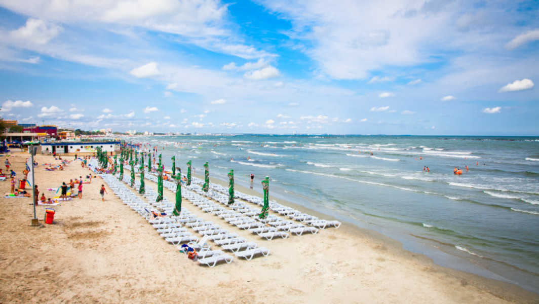 Un bărbat în vârstă de 50 de ani s-a înecat în mare, în Mamaia