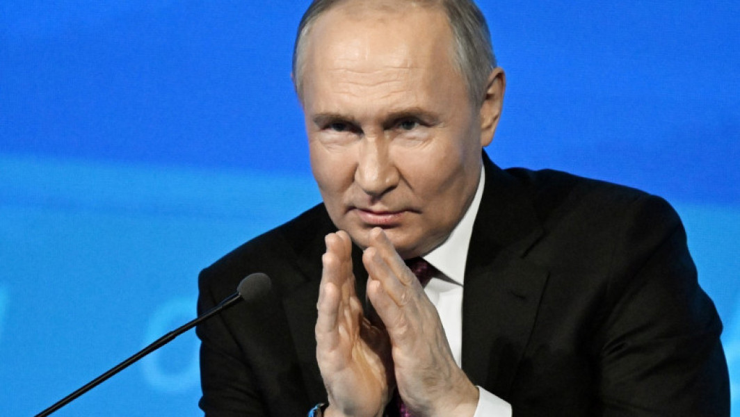 Uniunea Europeană critică Rusia pentru încălcarea regulilor internaționale: firme italiene și germane preluate de Gazprom. Putin acuzat de nerespectarea legilor.