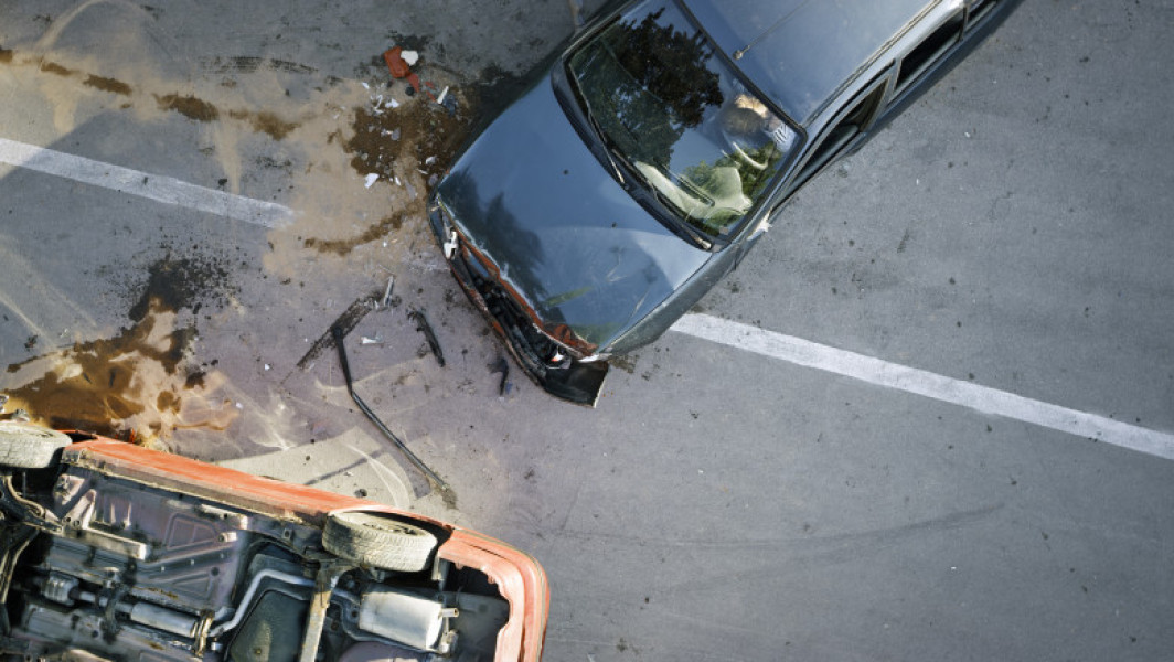 Un barbat brasovean a fost retinut pentru accidentul provocat, victima fiind chiar fiul sau