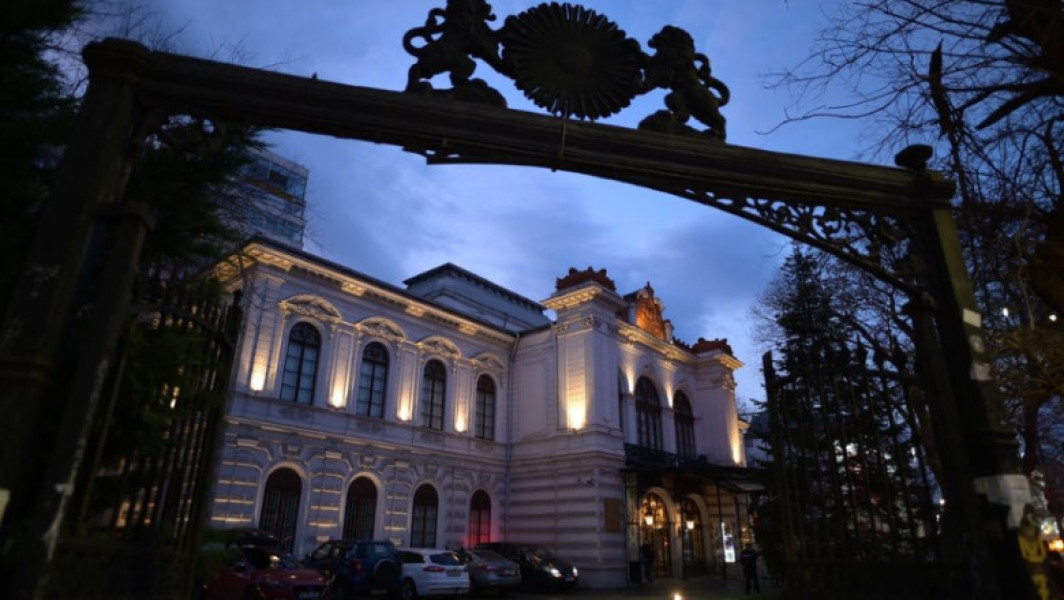 Premierul Ciolacu discută salarizarea la muzeele din ţară şi asigură că Noaptea Muzeelor va avea loc în mod normal