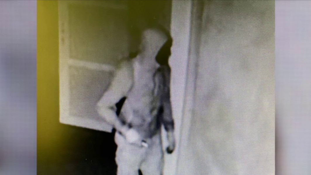 Capturarea infractorilor ce au jefuit o scoala in Caraș-Severin - au intrat cu forta si au furat bani pentru bursa elevilor; unul dintre ei a fost identificat ca lider