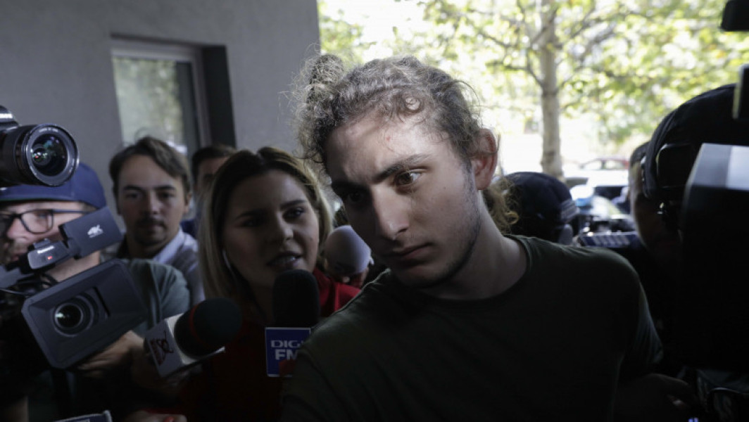 Tatăl tinerei ucise în 2 Mai, după aducerea lui Vlad Pascu: "Am dorit de la prima înfăţişare să-l văd pe cel care mi-a omorât copilul"