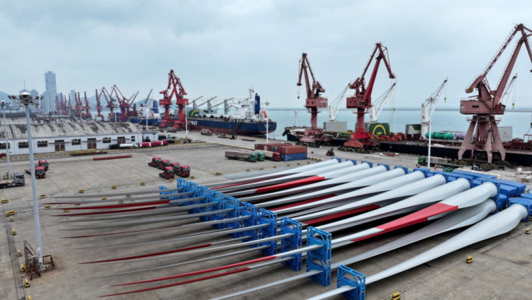G7 vrea să combată „supracapacităţile” de producţie ale Chinei, care inundă piețele cu produse ieftine din industriile „verzi”