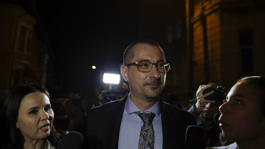 Acuzatul cel mare în dosarul fostului șef al SRI, adus la secția de poliție de instanță
