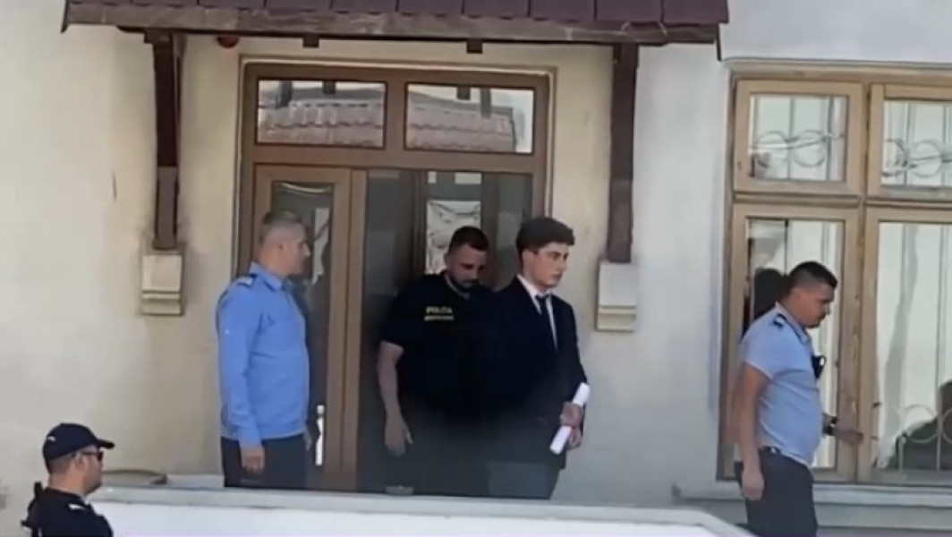 Video Vlad Pascu rămâne în arest preventiv. Instanța i-a respins cererea de plasare în arest la domiciliu