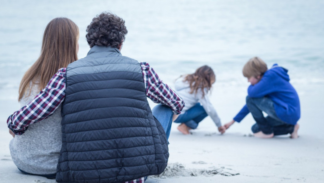 Ministerul Familiei: Sunt 7057 de copii adoptabili. Doar 3119 familii s-au atestat pentru adopţia naţională