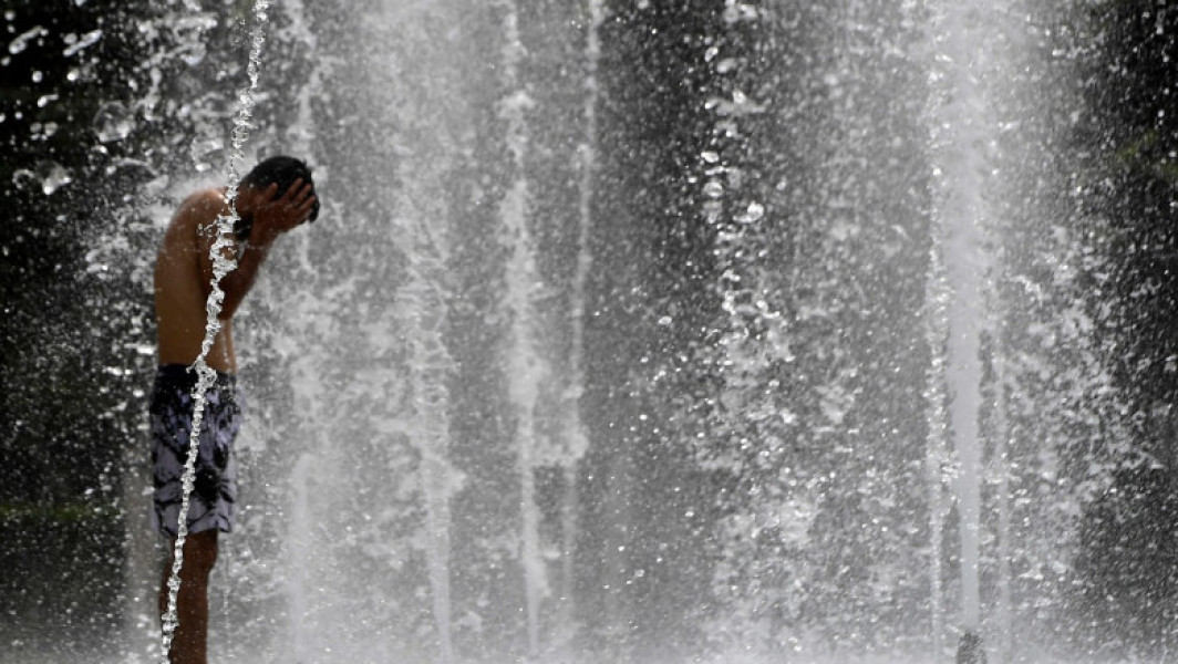 Meteorologii avertizează: urmează zile cu vreme caniculară, posibil 37 de grade Celsius.