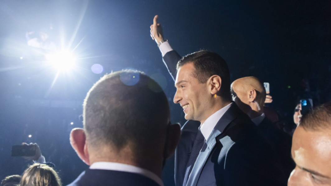 Cum a ajuns noua față a partidului RN fondat de Le Pen să facă extrema dreaptă frecventabilă printre tineri