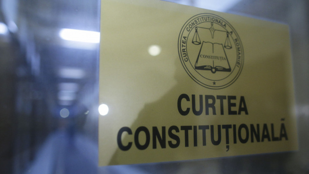 Înalta Curte reclamă la CCR modul în care Parlamentul a introdus în Codul penal interdicţiile privind jocurile de noroc