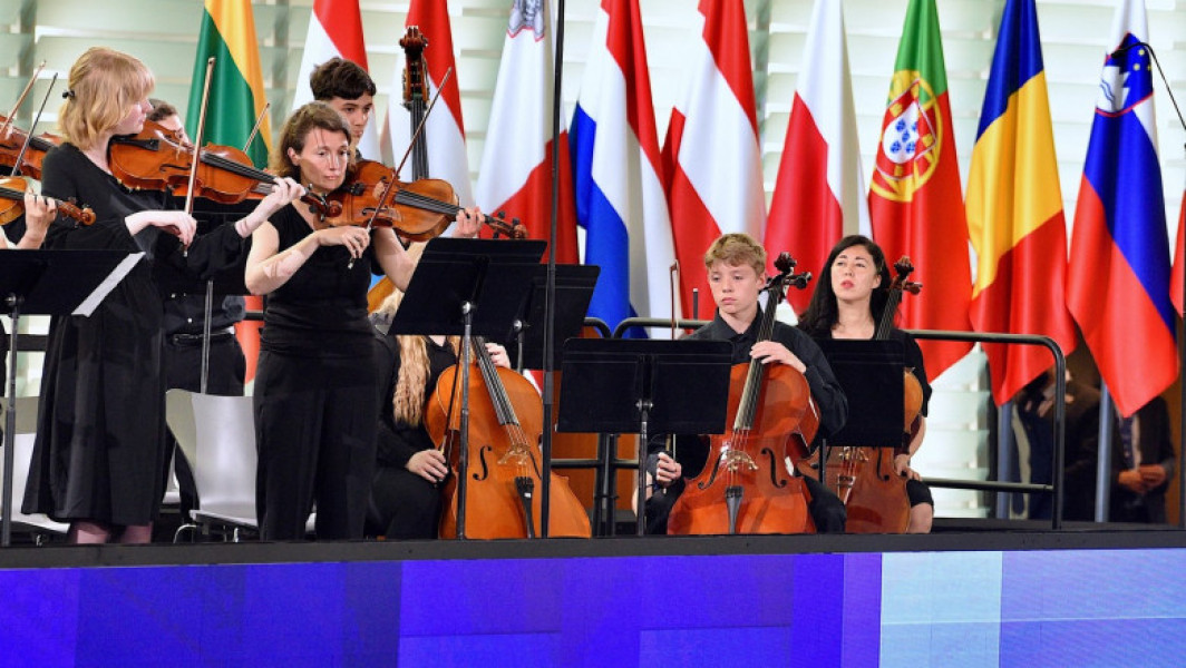 Simfonia a IX-a de Beethoven: Imnul Uniunii Europene din 1972