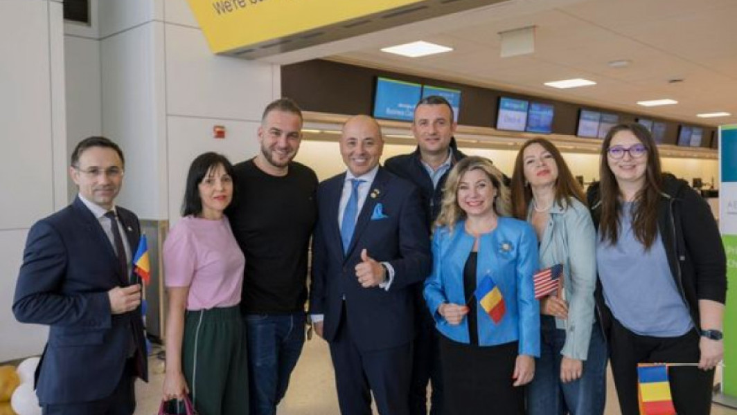 Prima cursă aeriană directă România-SUA a aterizat la New York după 20 de ani