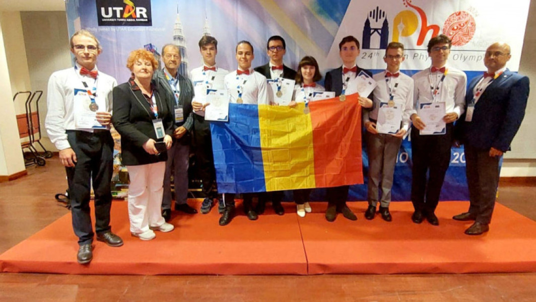 Elevii români au obținut cinci medalii de aur la Olimpiada Asiatică de Fizică