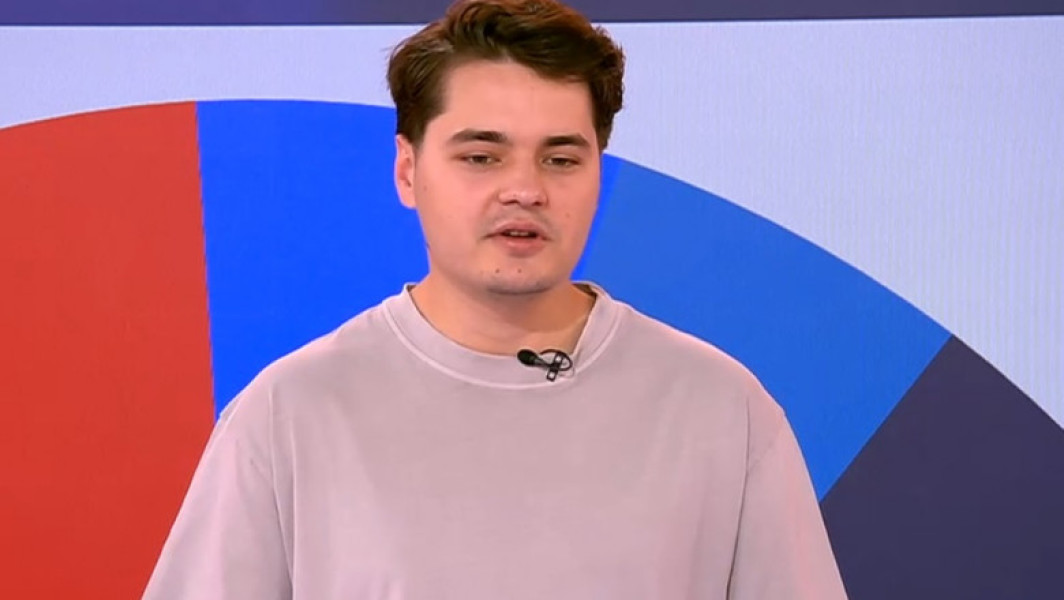 Youtuberul Selly discută despre votul tinerilor și problemele din România