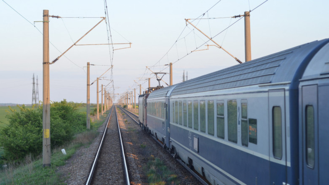 Ministerul Transporturilor a demarat licitaţia pentru modernizarea căii ferate pe tronsonul Craiova –Drobeta Turnu Severin – Caransebeş
