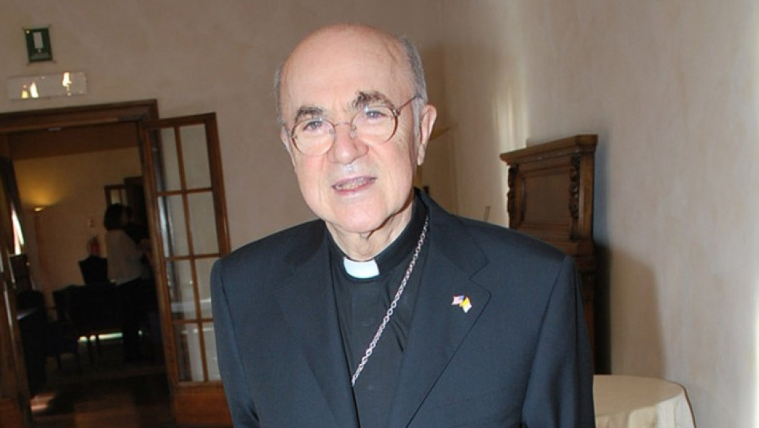 Arhiepiscopul ultraconservator Carlo Maria Vigano citat în fața justiției de la Vatican