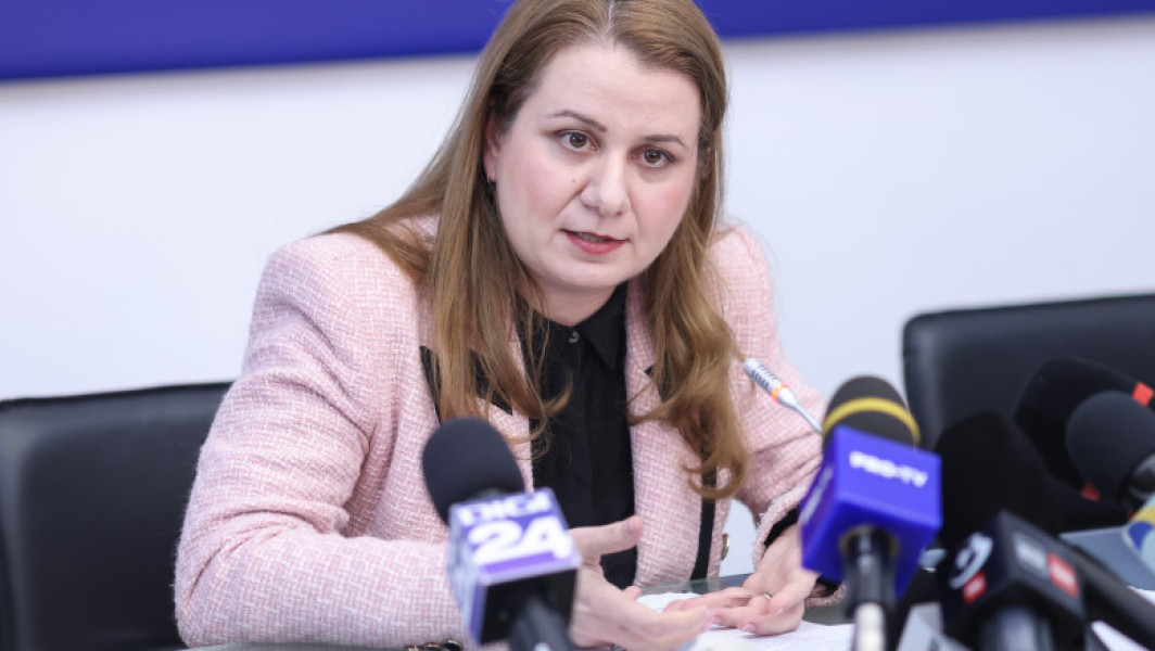 Evaluarea Națională Va Începe Marți cu Proba de Limba Română