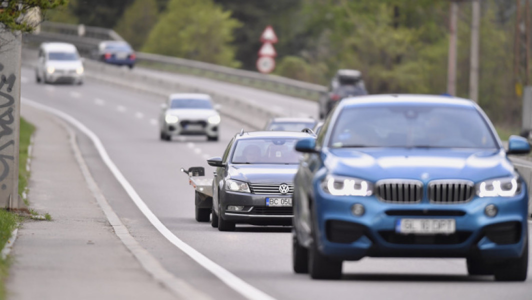 Cod roșu de caniculă: Traficul din țară, afectat grav