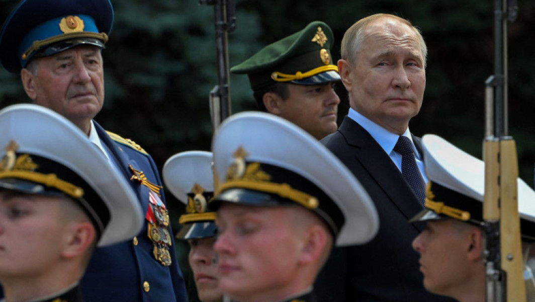 UE vizează flota fantomă a lui Putin cu noi sancțiuni